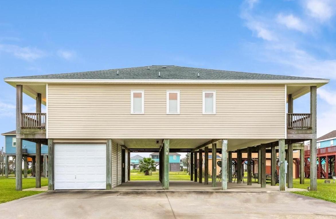 My Favorite Beach House Home Crystal Beach Exterior photo